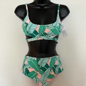 Dippin Daisy two Piece Swimsuit NWT